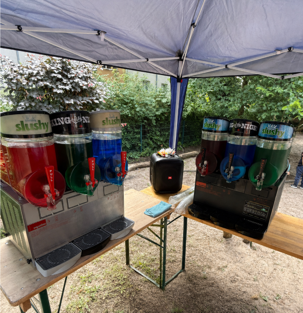 ICE ´N´ DRINKS > > Mobil < < Bild 3